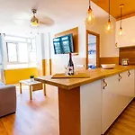 Holiday home Coral Friendly