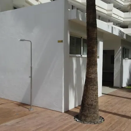 Coral Friendly Semesterbostad *